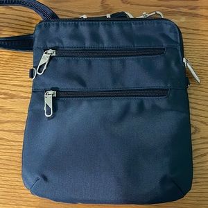 Travelon security crossbody